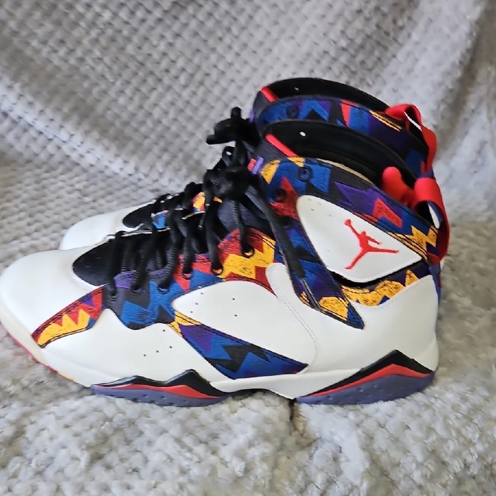 Jordan Red and Black High-Top Sneakers - Picture 2 of 8